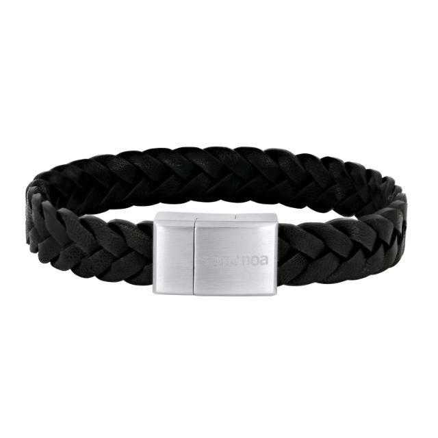 Son of Noa armbånd i flettet sort læder 19–23 cm med magnetlås i rustfrit stål